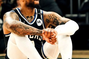 包含字母哥在法国队比赛中挺进下一轮，回归赛场引发热议！的词条体育官方应用